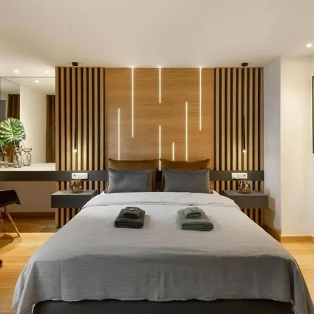 Innovative Boutique Flat In The Heart Of The * Салоники