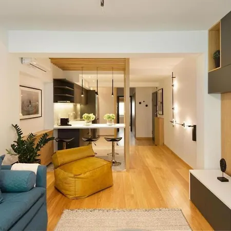 Апартаменты Innovative Boutique Flat In The Heart Of The