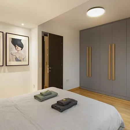Apartment Innovative Boutique Flat In The Heart Of The