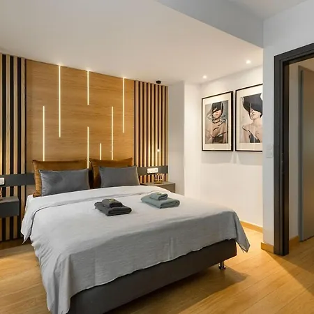 Innovative Boutique Flat In The Heart Of The Thessaloniki